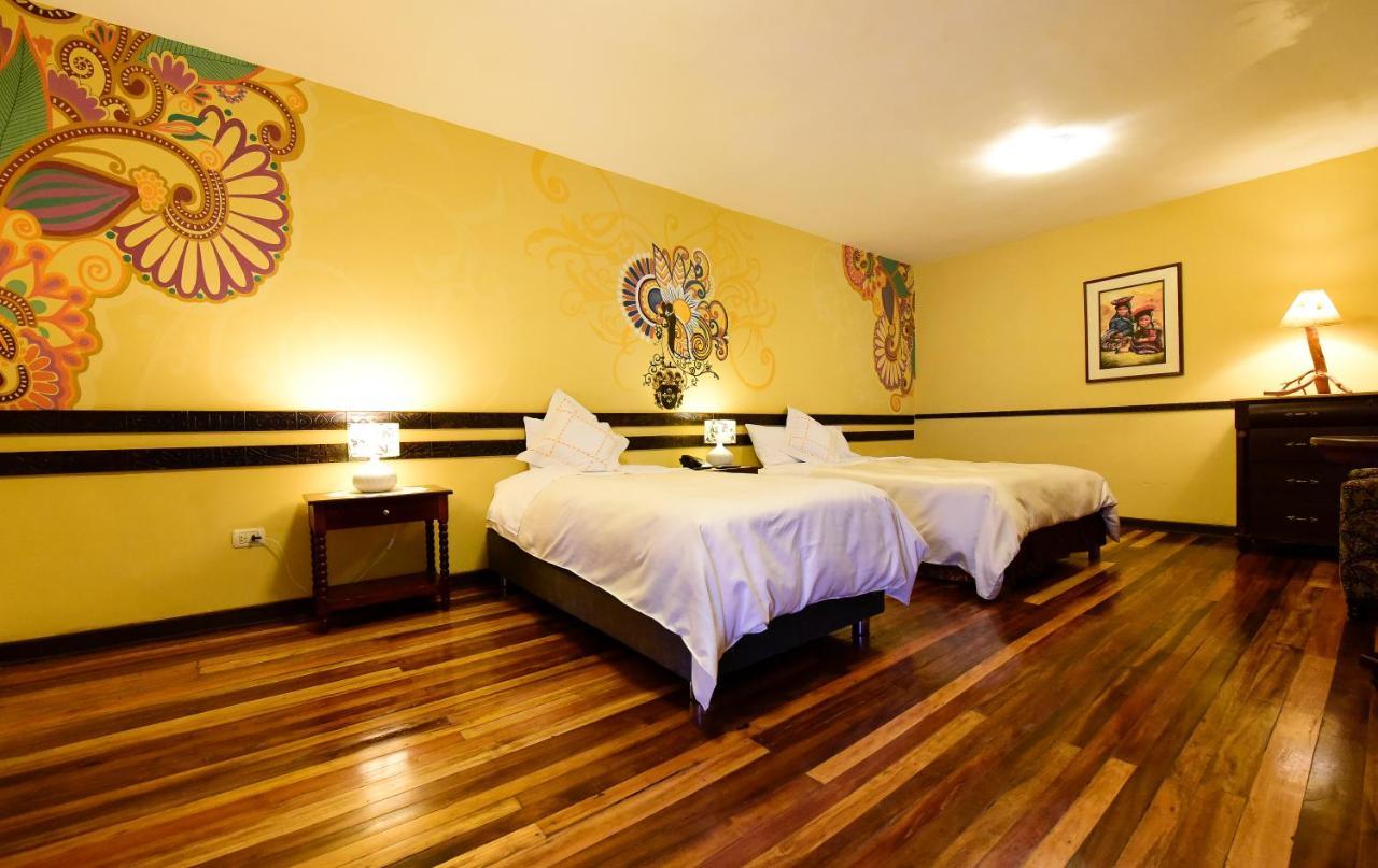 Yabar Hotel Plaza กุสโก ภายนอก รูปภาพ